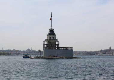 İstanbul, Türkiye-11 Mayıs 2022: Kiz Kulesi namı diğer Bakireler Kulesi yenileniyor