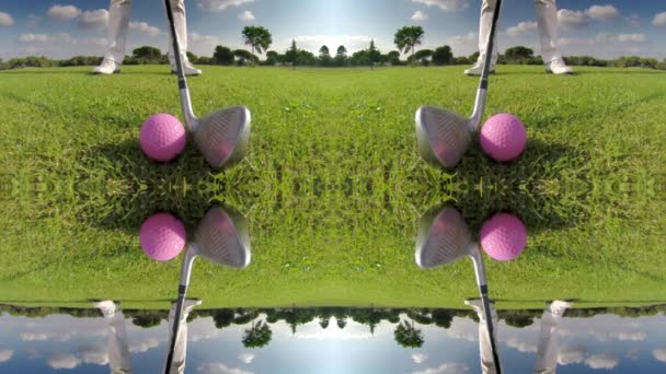 Une Personne Frappant Une Balle Golf Transformée Motif Abstrait Miroir — Video