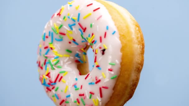 Donut Spinning Plain Background — Stock Video