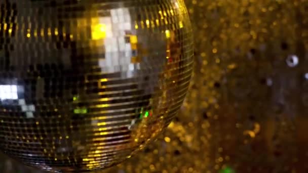 Beautiful Woman Wearing Gold Costume Disco Setting — Stockvideo