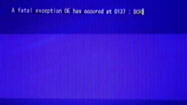 Bilgisayar ekranında ölümcül hata ve veri