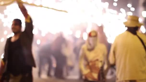 Multidões Rua Para Corrida Incêndio Correfoc Durante Festival Merce Espanha — Vídeo de Stock