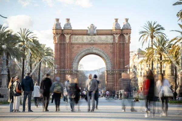 Rush Van Mensen Arc Triomf Monument Barcelona Spanje — Stockfoto