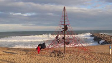 Barselona sahili ve ufuk çizgisi.