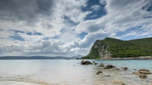 位于希腊伯罗奔尼撒的令人叹为观止的Divari海滩 — 图库视频影像