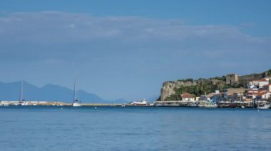 Koroni kasabasının ve kalesinin zaman ayarlı görüntüsü