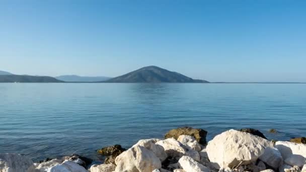 Aufnahme Des Schönen Strandes Und Der Küste Griechenlands — Stockvideo