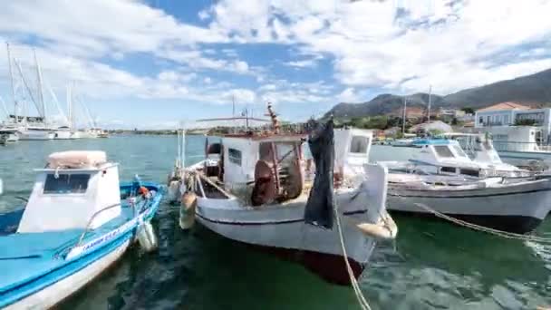 Pequeno Porto Com Barcos Grécia — Vídeo de Stock