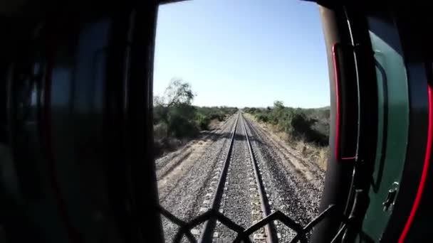 Выстрел Поезда Эль Чепе Который Проходит Через Невероятный Медный Каньон — стоковое видео