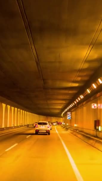 Timelapse Van Het Rijden Door Een Tunnel Barcelona Met Lichten — Stockvideo