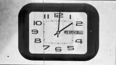 Retro analog saat eski film arızası ile stop motion