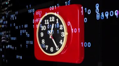 Kod ve veriyle birlikte duraklama hareketindeki analog saati