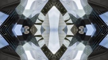 Barselona aynalı cam gökdelen soyut ayna desenli