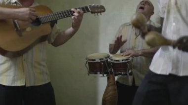 Havana 'da harika bir Küba grubu sahne aldı.