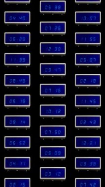 Ters çevirme ve dikey olarak durma hareketindeki saatleri yönlendirme