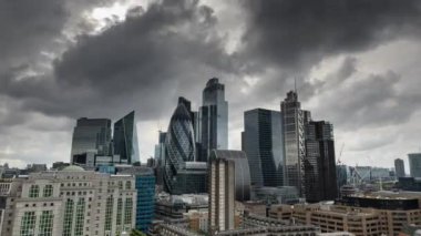 2024 'te Londra' nın gökdelen gökdeleninin eşsiz yüksek görüş açısıyla inanılmaz bir zaman çizelgesi.