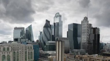 2024 'te Londra' nın gökdelen gökdeleninin eşsiz yüksek görüş açısıyla inanılmaz bir zaman çizelgesi.