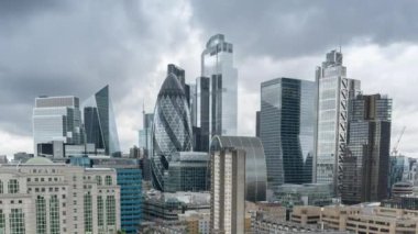 2024 'te Londra' nın gökdelen gökdeleninin eşsiz yüksek görüş açısıyla inanılmaz bir zaman çizelgesi.