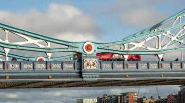Londra 'daki Tower Bridge' in zaman çizelgesi