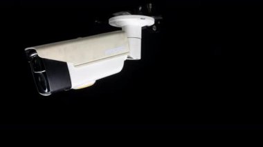 Eski moda bir mobese kamerası.