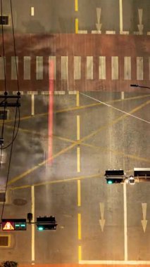 BANGKOK, THAILAND - 13 Mart 2025: Merkez Bangkok 'taki yoğun bir kavşakta trafik yoğunluğu zamanı