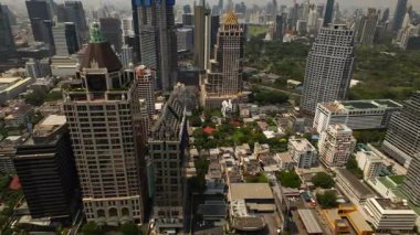 BANGKOK, THAILAND - 9 Mart 2025: Bangkok şehrinin ufuk çizgisi yüksek görüş açısına sahip 