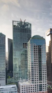 SINGAPORE - 5 Mart 2025: Singapur Merkez İş Bölgesi 'nin dikey ufuk çizgisi