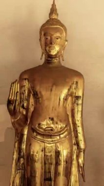 Bangkok 'taki Altın Buda heykellerinin dikey hareketlerini durdur