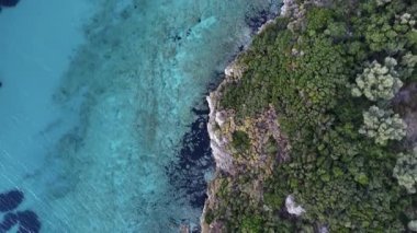 Yunan adalarındaki bir yat gezisinin hava görüntüleri.
