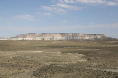 Kazhakistan 'da Mangystau güzel ve vahşi bir yerdir.