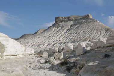 Kazhakistan 'da Mangystau güzel ve vahşi bir yerdir.
