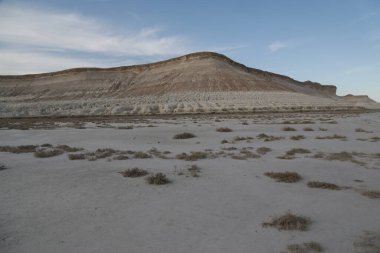 Kazhakistan 'da Mangystau güzel ve vahşi bir yerdir.