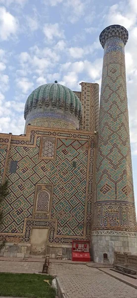 Στο Ουζμπεκιστάν Παλαιός Δρόμος Από Μετάξι Και Ιστορία — Φωτογραφία Αρχείου
