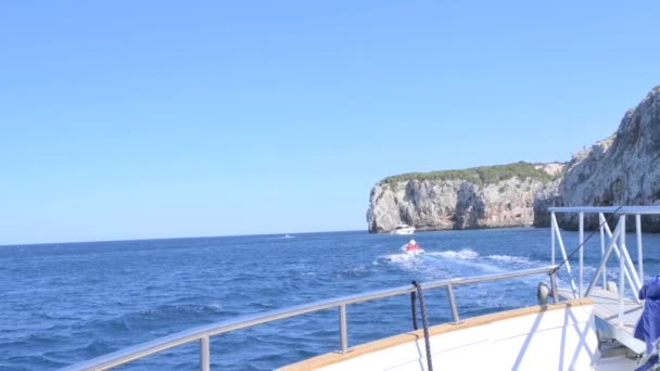 Boat Sea Sardinia White Luxury Yacht Open Sea High Quality — Stockvideo