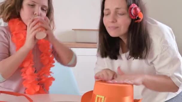 Kings Day Netherlands Traditional Holiday Holland Orange Kingdom Adult Girl — Αρχείο Βίντεο