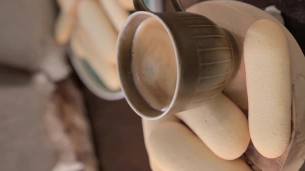 Kočičí Jazyk Tradiční Indonéské Italské Sušenky Dezert Káva Espresso — Stock video