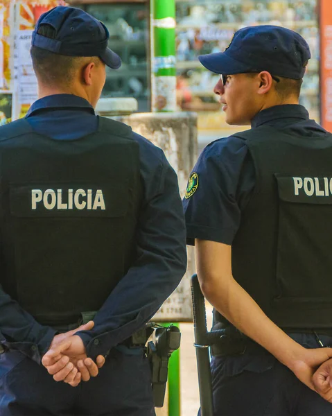 Montevideo Uruguay Noviembre 2022 Policía Calle Observando Uruguay Contra Corea — Foto de Stock