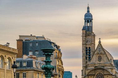 Saint-etienne du mont Kilisesi ve diğer binalar, Paris, Fransa