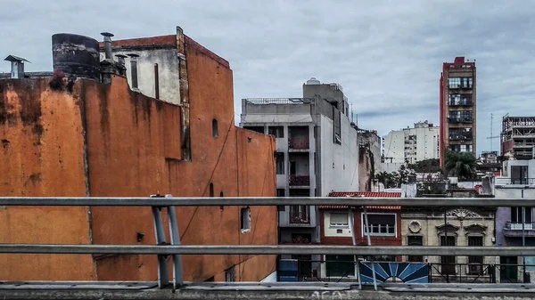 Lägenhet Byggnader Motorväg Pov Buenos Aires Argentina — Stockfoto