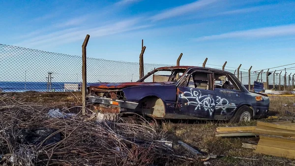 ジャンクと放棄された車の風景 グランデ ティエラ フエゴ Argentina — ストック写真