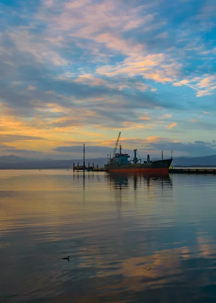 Big Cargo Ship Parked Ushuaia Port Tierra Del Fuego Argentina — Stock Photo, Image