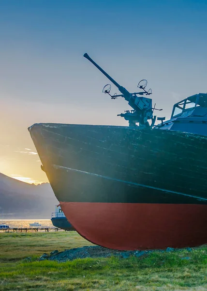 Old Safe Guard Boat Parked Grass Ushuaia Por Tierra Del — Stock Photo, Image