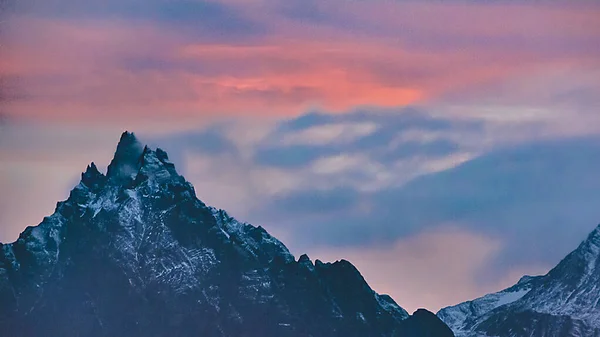 Largo Alejado Zoom Plano Paisaje Grandes Montañas Andes Ushuaia Tierra Fotos de stock libres de derechos