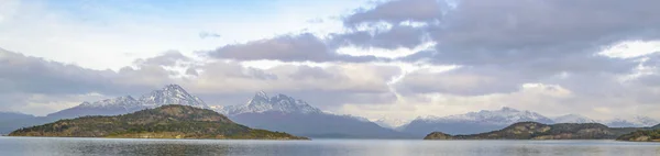 Dřevěný Ukazatel Pobřeží Zátoce Zaratiegui Ushuaia Tierra Del Fuego Argentina — Stock fotografie