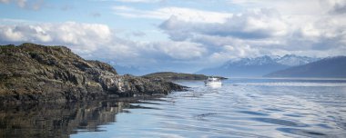 Turist gezisi gemisi Beagle Channel, Uhuaia, Tierra del Fuego, Arjantin 'de.