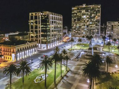 Bağımsız plazanın havadan görünüşü, Montevideo şehrinin en önemli şehir meydanı, uruguay