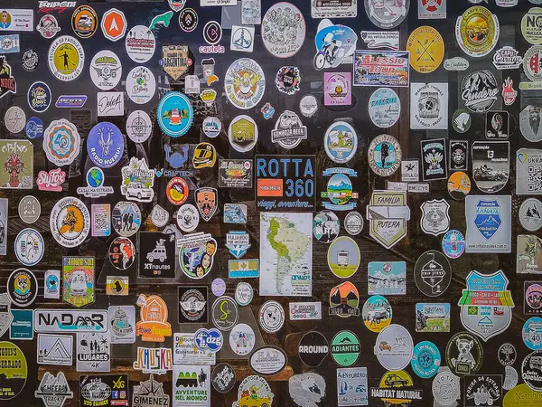 Peninsula Valdez, Arjantin; 29 Aralık 2022: Pencere önü cam restoranı, Peninsula Valdez, Chubut Eyaleti, Arjantin