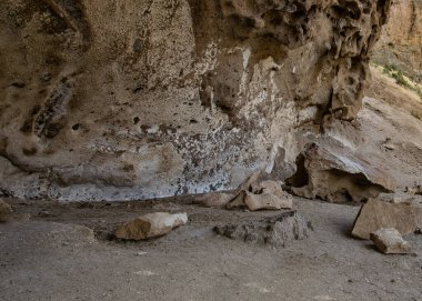 La buitrera kanyonundaki arkeolojik alan, patagonya, chubut, Arjantin 'de bulunan antik volkanik aktivite tarafından oluşturulan çarpıcı bir doğal kaya oluşumu. 