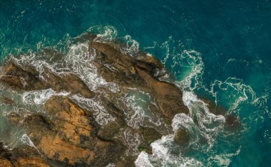 Rocky sahilinin havadan görünümü