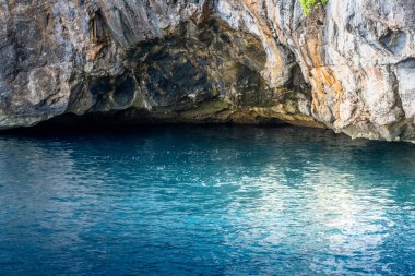 Güzel deniz manzarası, Yaz Tatili